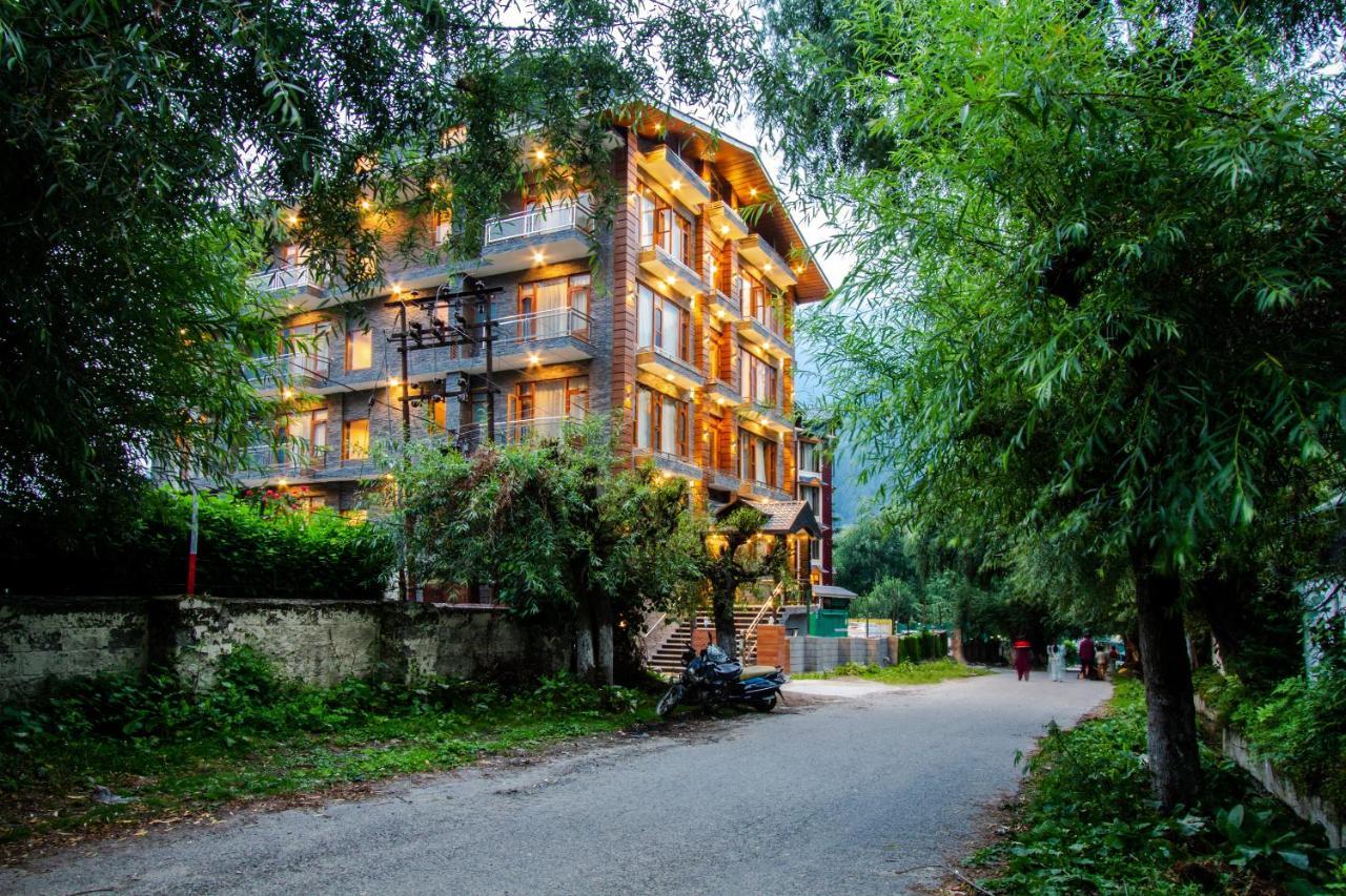 Suryansh Regency Manali Centrally Heated Air Cooled With Private Balconies Manāli Exterior foto