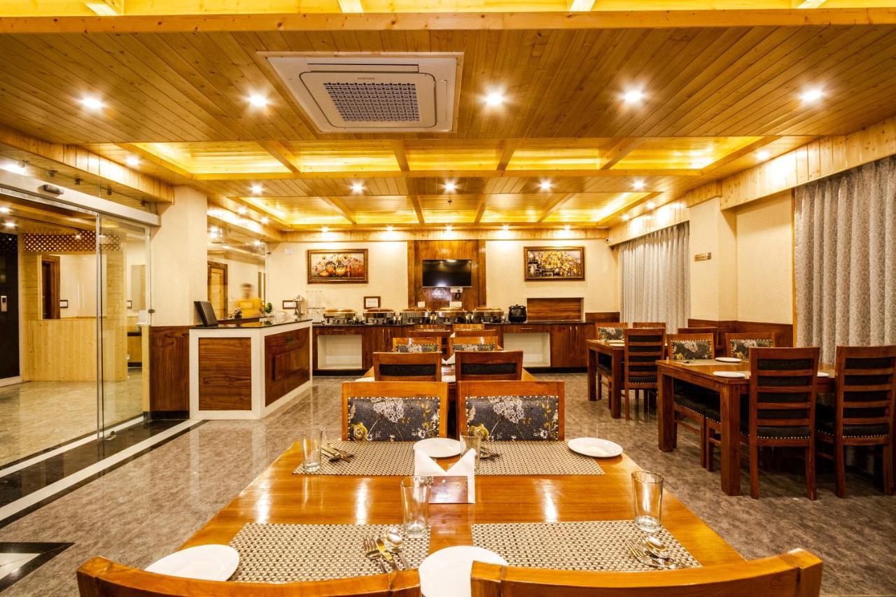 Suryansh Regency Manali Centrally Heated Air Cooled With Private Balconies Manāli Exterior foto