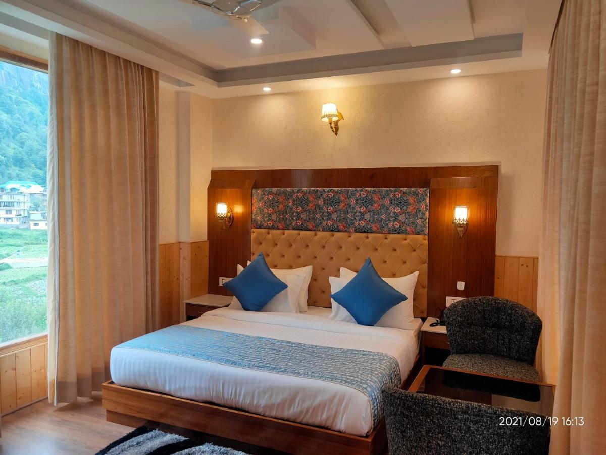 Suryansh Regency Manali Centrally Heated Air Cooled With Private Balconies Manāli Exterior foto