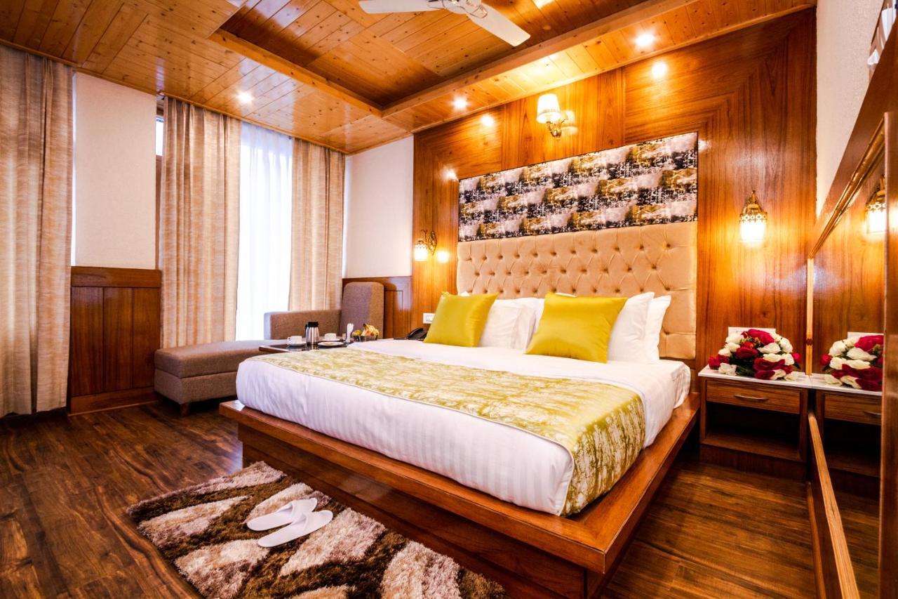 Suryansh Regency Manali Centrally Heated Air Cooled With Private Balconies Manāli Exterior foto