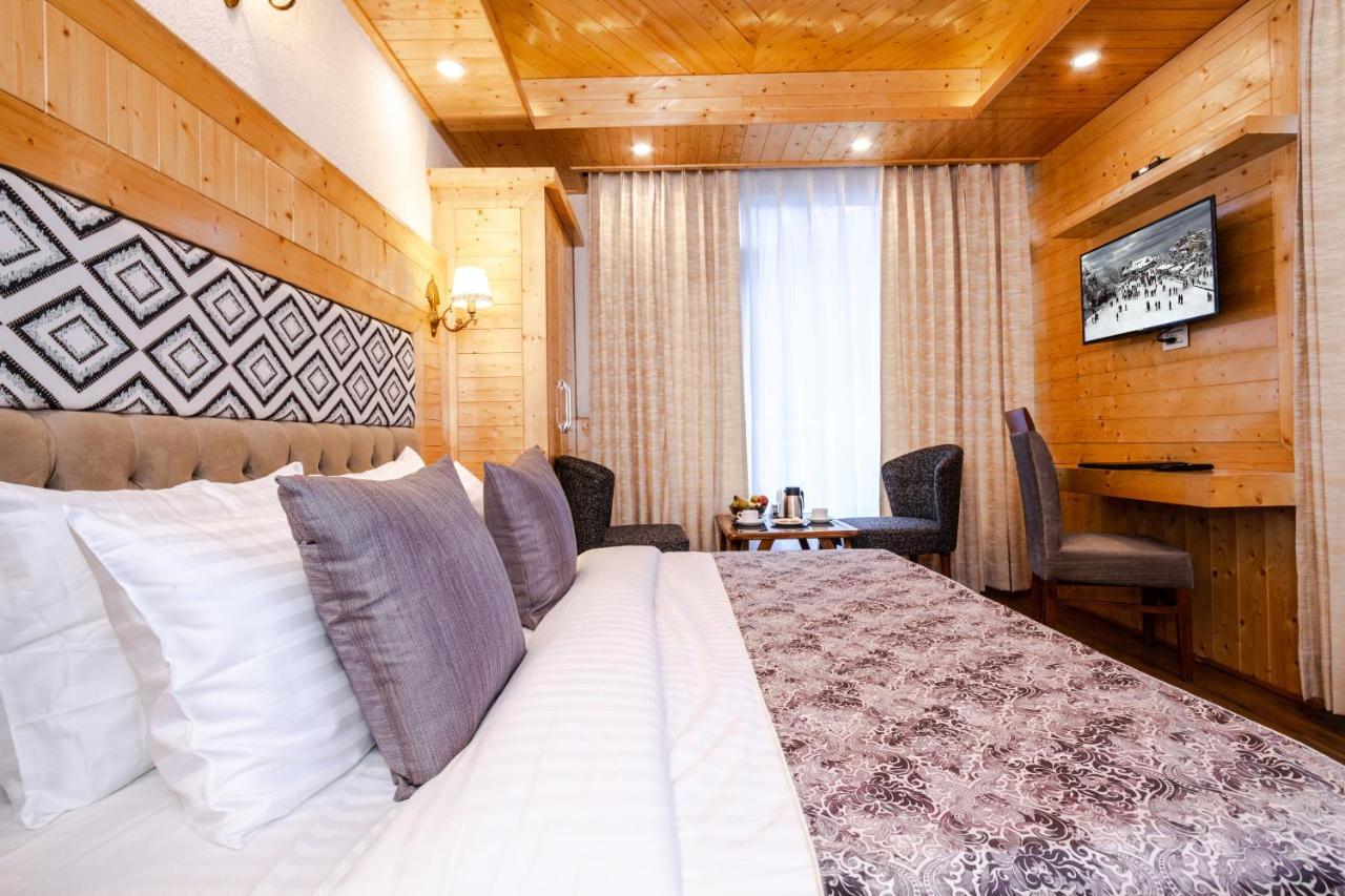 Suryansh Regency Manali Centrally Heated Air Cooled With Private Balconies Manāli Exterior foto